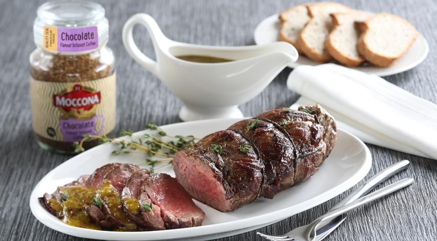 Roast beef with coffee aroma and mustard sauce