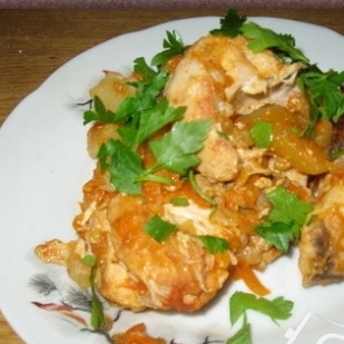 Chicken with potatoes, stewed in sour cream