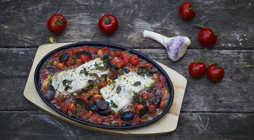 Provencal fish with tomatoes and olives