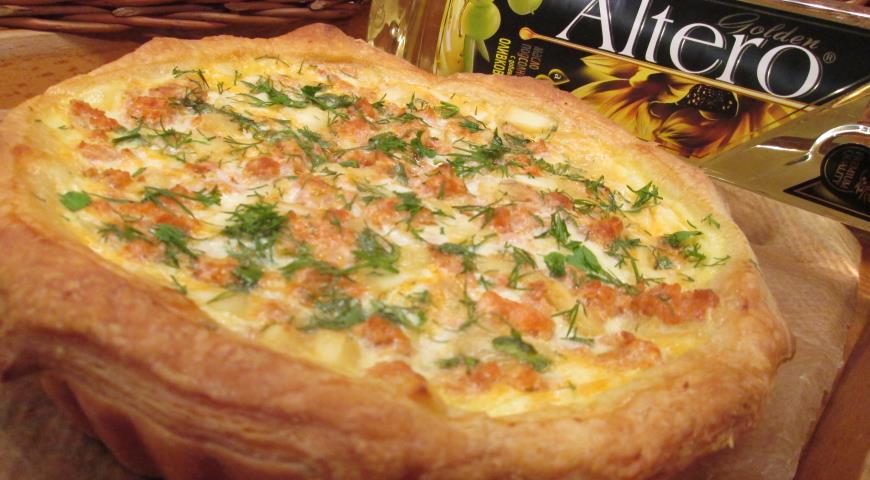Quiche stuffed with sockeye with goat cheese