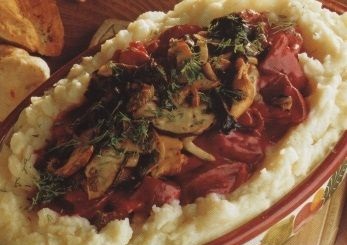 Mashed potatoes baked with mushrooms and beets