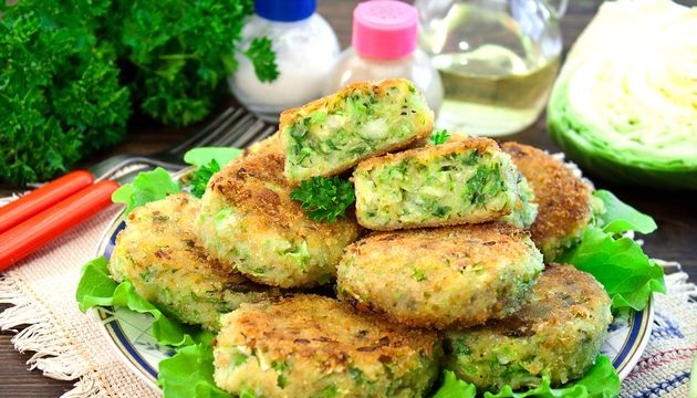 Cabbage and zucchini cutlets with potatoes and cheese