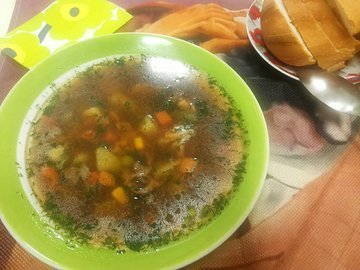 Mushroom soup with vegetables