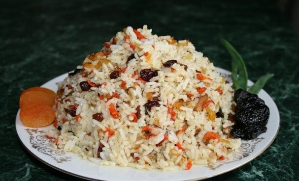 Best Pilaf with fruit