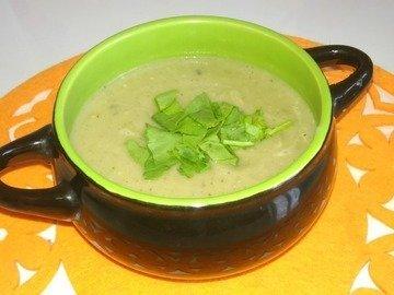 Cream soup of zucchini and eggplant diet in a slow cooker
