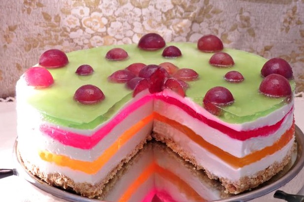 Cream cheese cake with jelly (without baking)