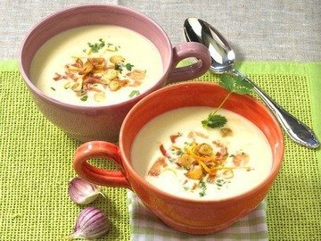 Tasty garlic soup