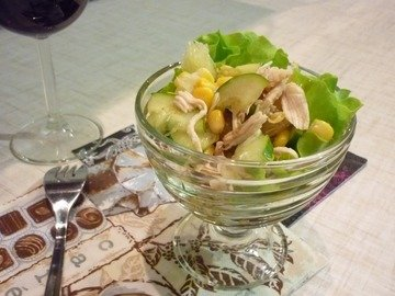 Light spring salad with pomelo