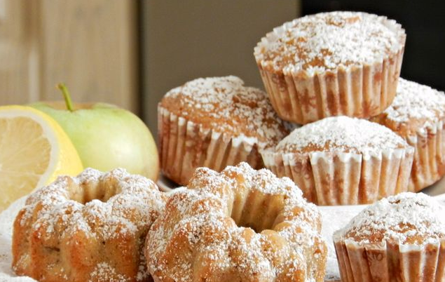 Carrot cupcakes with apples and nuts