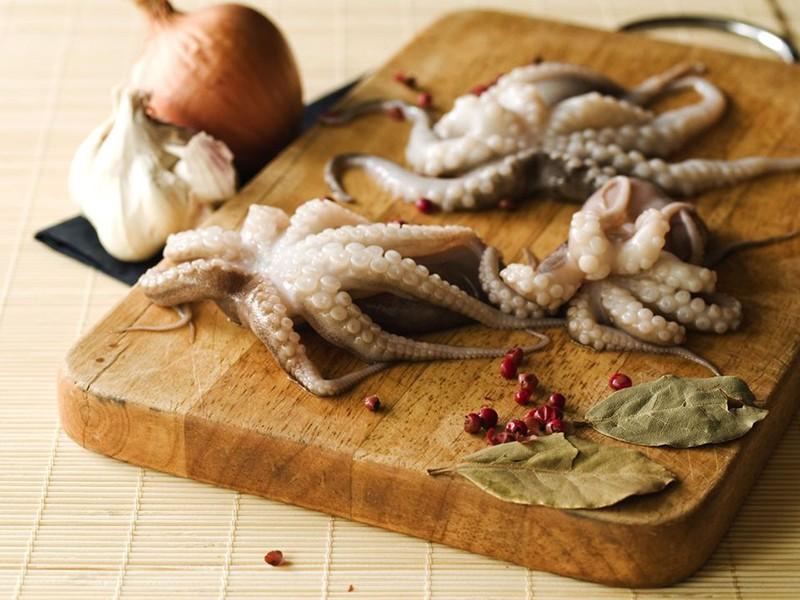 PICKLED SQUID TENTACLES