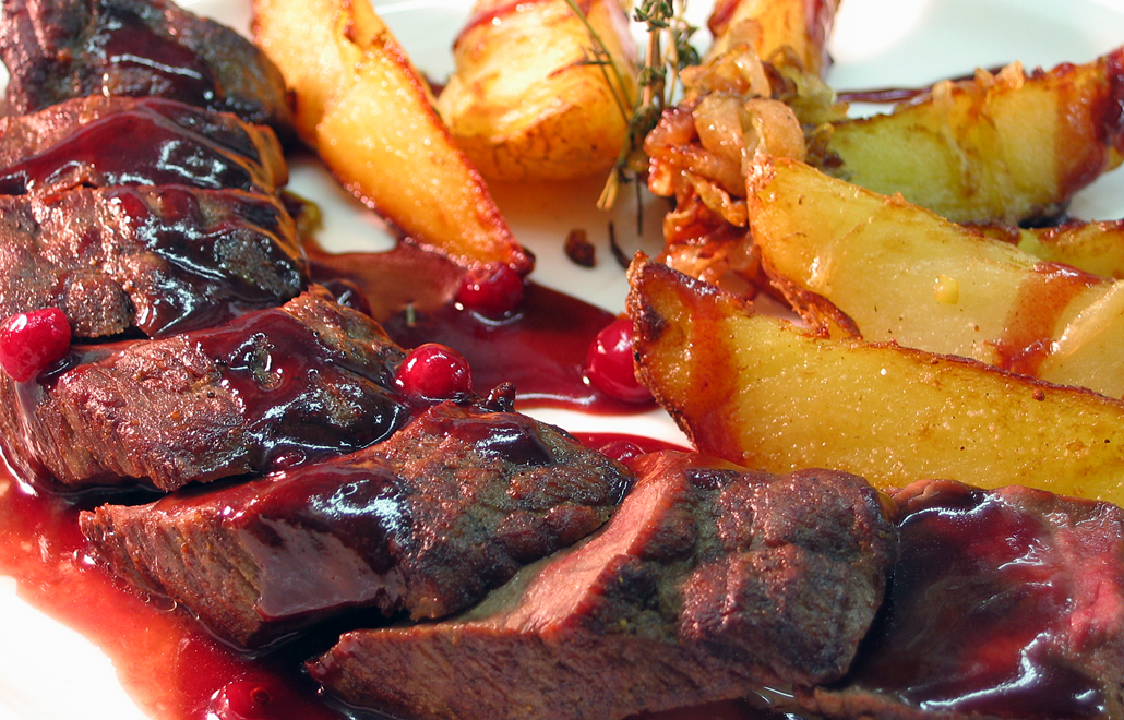 Venison with rustic potatoes