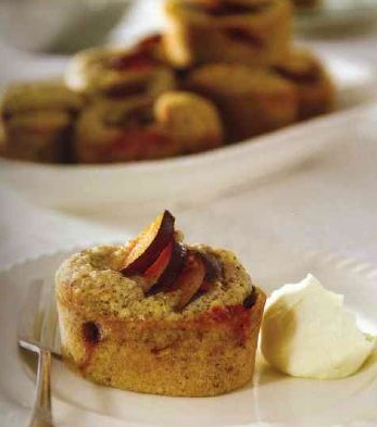 Walnut muffins with plums