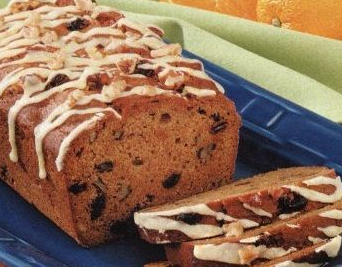 Spicy cake with sweet potato, raisins and nuts