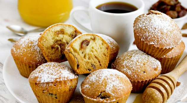 Lean Honey Raisin Muffins