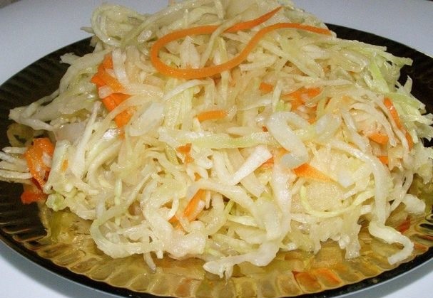 Quick salting of cabbage in a jar
