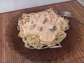 Pasta with canned salmon