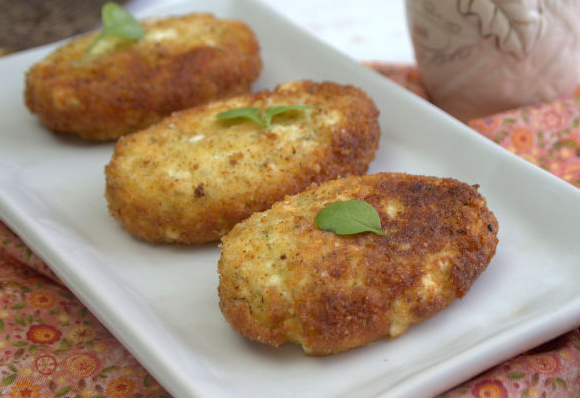 Cottage cheese and cheese cutlets