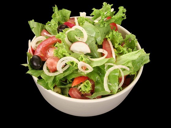 Avocado, tomato and basil salad