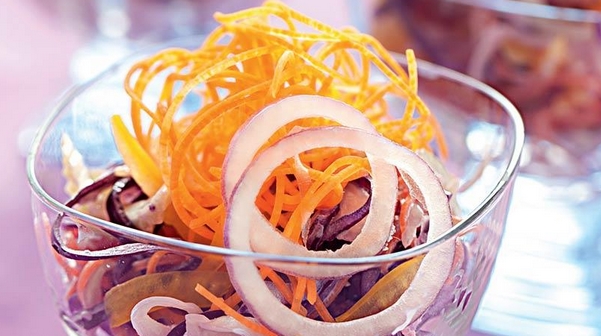 Red and White Cabbage Salad