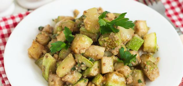 Zucchini appetizer with walnut dressing