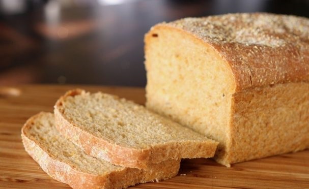 Lean bread in a bread maker