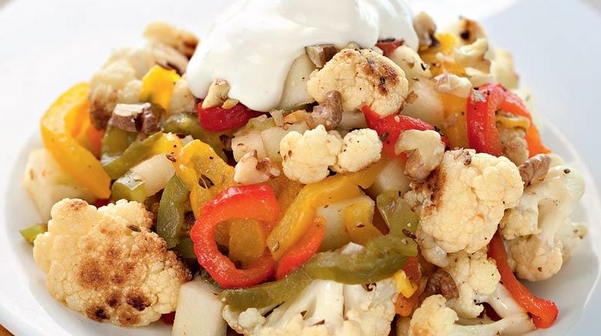 Cauliflower and Baked Pepper Salad with Walnuts