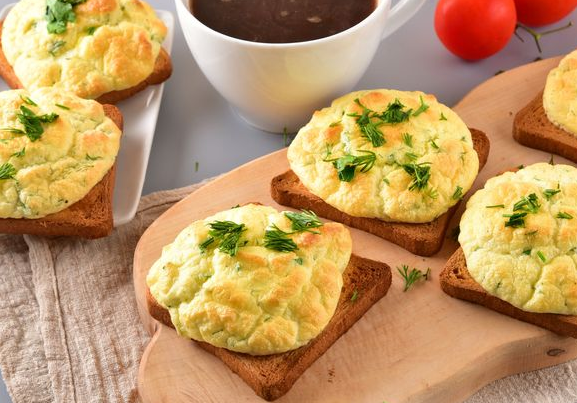 Hot sandwiches with air omelet (in the oven)