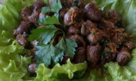 Chicken hearts in honey