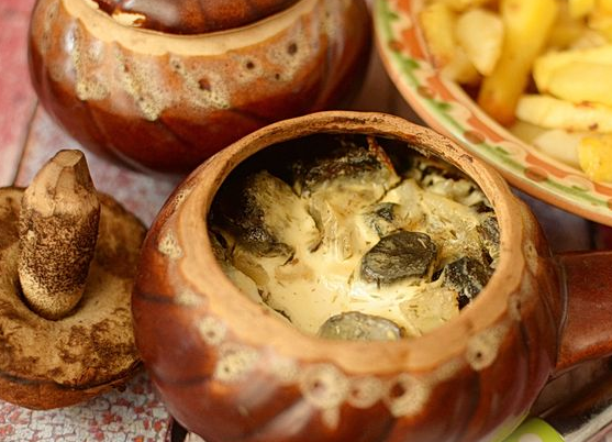 Wild mushroom julienne with sour cream