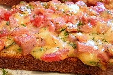 Hot sandwiches (mini pizzas)