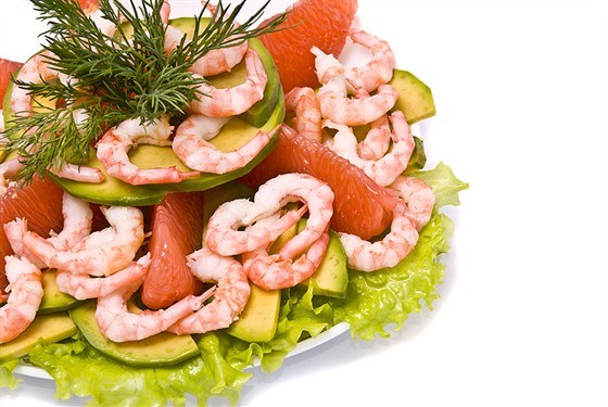 Shrimp salad with grapefruit