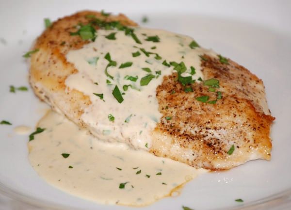 Chicken fillet with crust under mayonnaise sauce