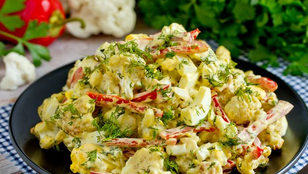Roasted Cauliflower Salad with Eggs and Sweet Peppers