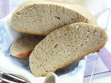 Rye bread in a slow cooker