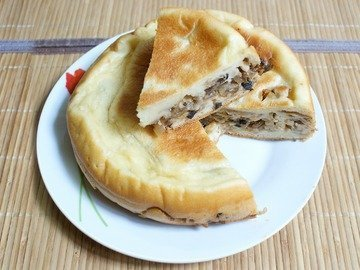 Pie with cabbage and mushrooms in a slow cooker