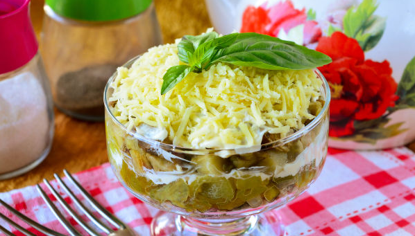 Salad with canned fish and eggplant