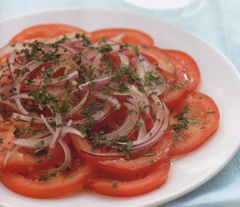 Light tomato salad