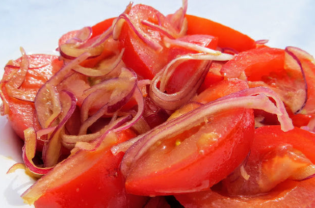 Asian Style Tomatoes and Onions