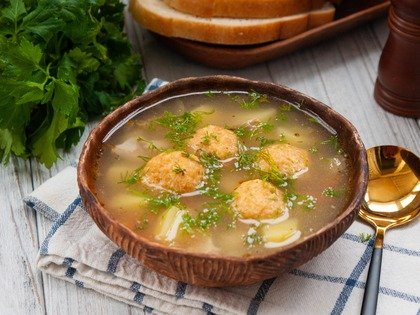 Soup with cheese balls