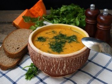 Tasty Chickpea Soup with Pumpkin