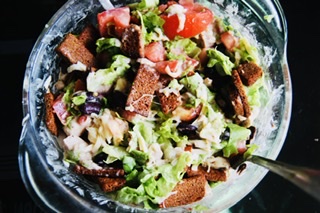 Spring salad with chicken breast