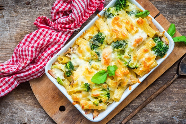 Casserole with vegetables and pasta