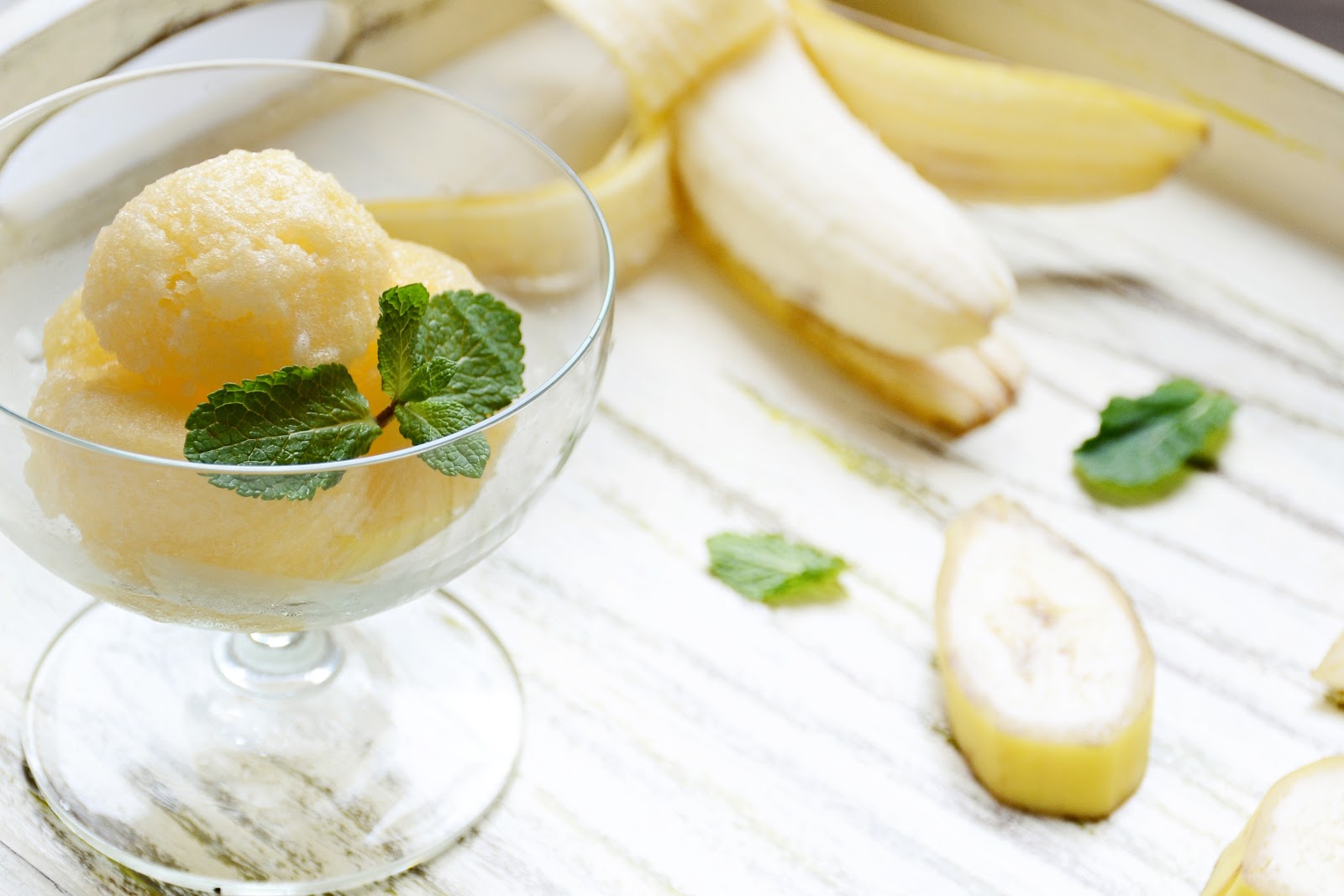 Dietary banana ice cream
