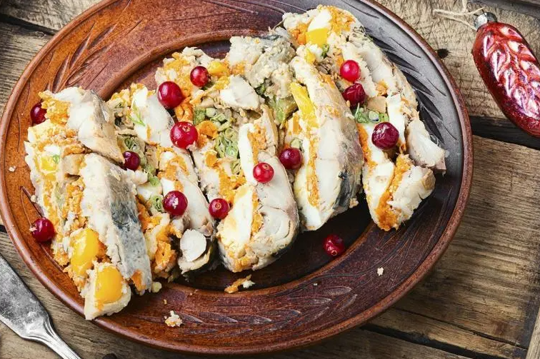 Fish roll: lean simple recipe