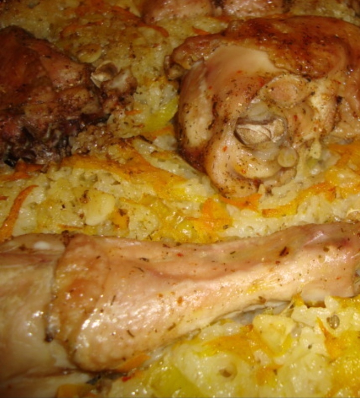 Chicken legs with rice in the oven