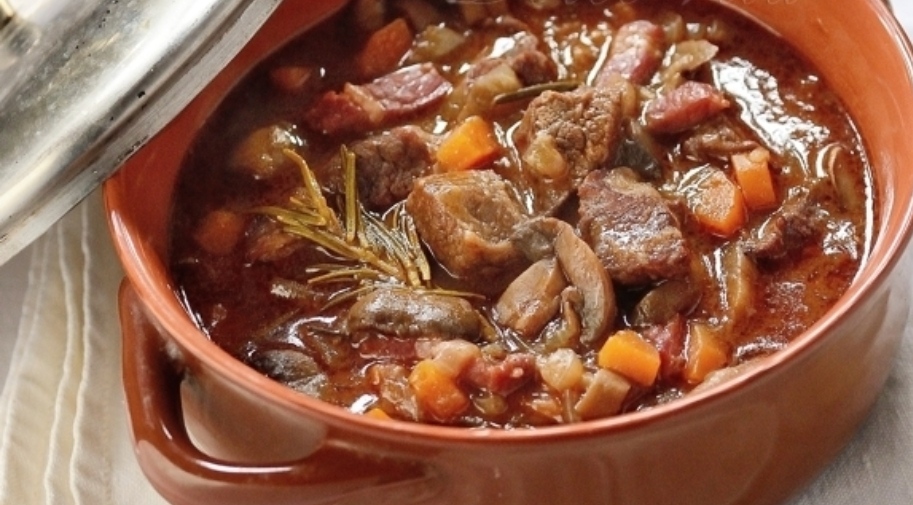 Beef stew with mushrooms