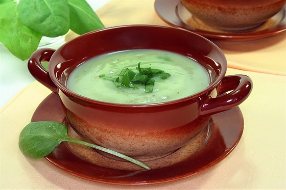 Sorrel soup with rice