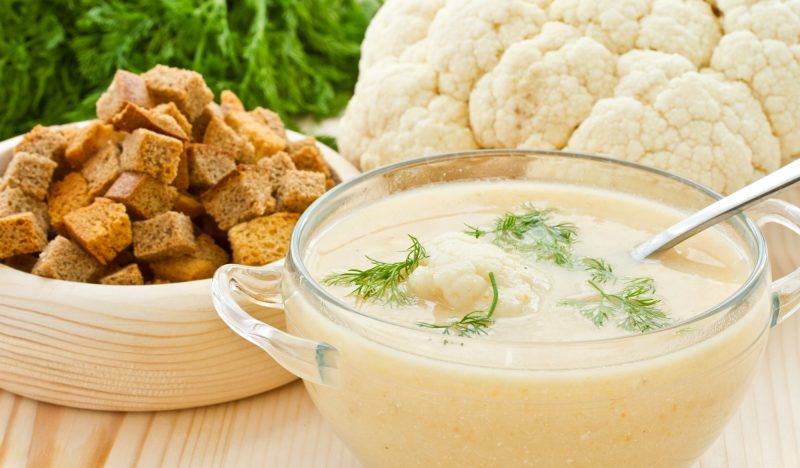 The easiest cauliflower cream soup