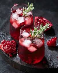 Refreshing pomegranate spritzer