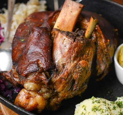 baked pork knuckle